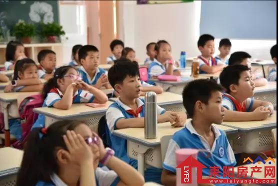 02182729aa2b94e0a81371.jpg 微信图片_20180102182216.jpg