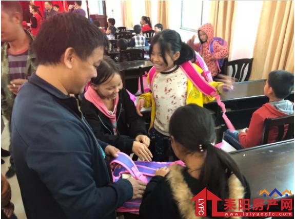 22153622f1bcffb2424353.png 微信截图_20181022150957.png